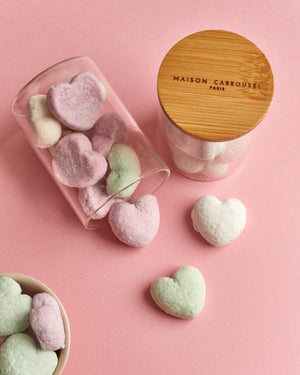 Bonbonnière de petits cœurs en guimauve