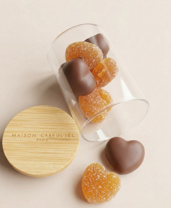 Petits cœurs fruités et chocolatés en bonbonnière